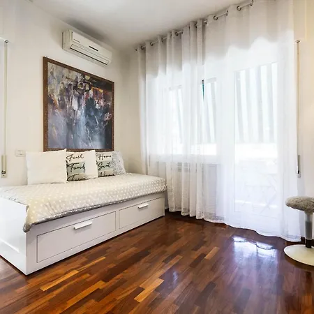 Apartment La Maison